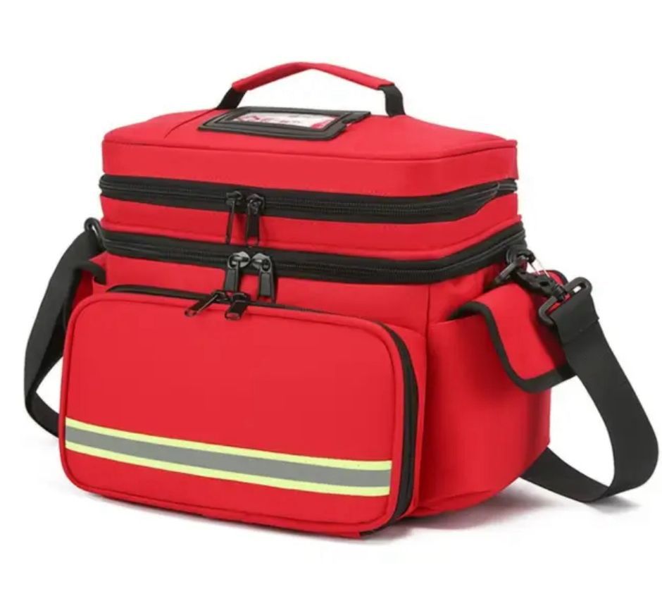 Multi-layer first aid bag Size:  32cmx21cmx15cm